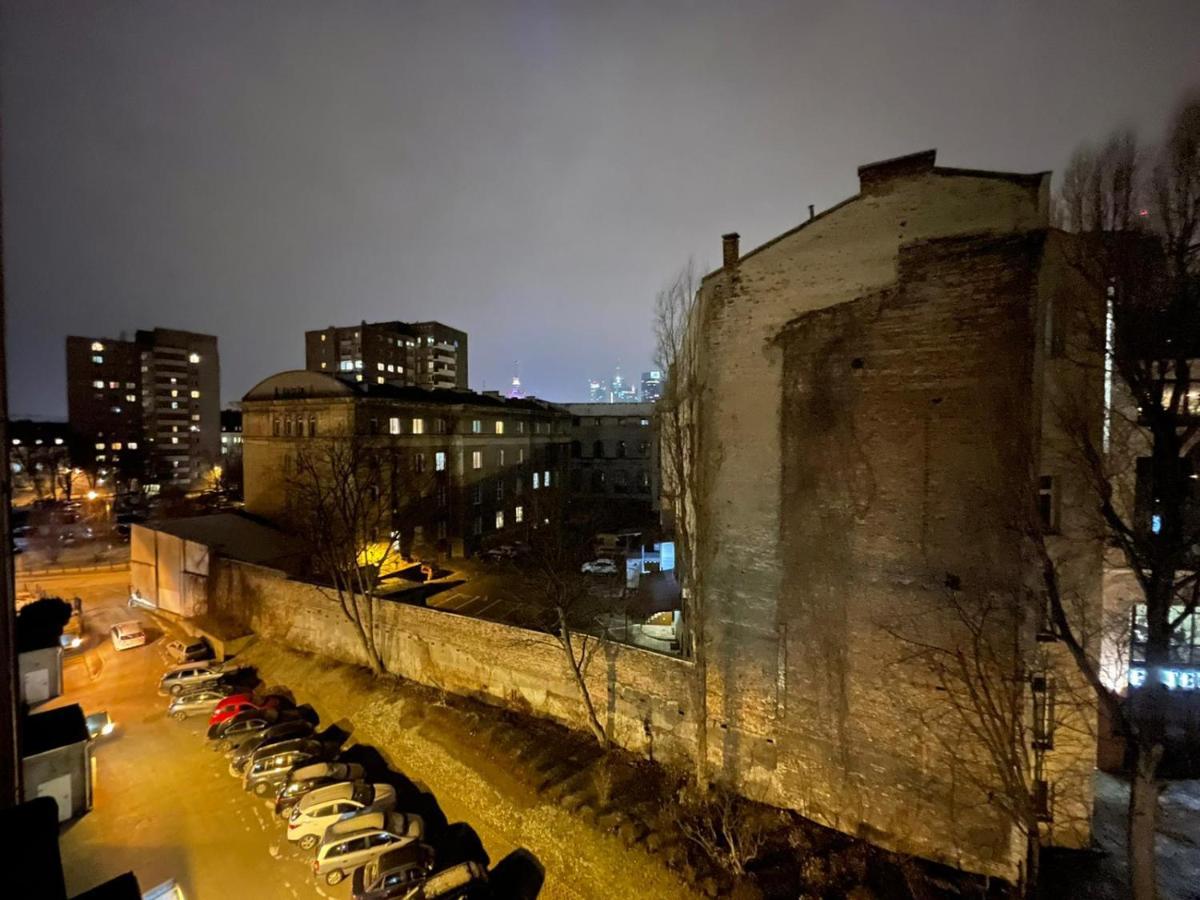 Yourapart Jacuzzi Przy Zamku Krolewskim Varşovia Exterior foto