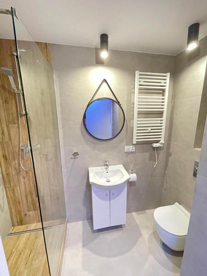Yourapart Jacuzzi Przy Zamku Krolewskim Varşovia Exterior foto