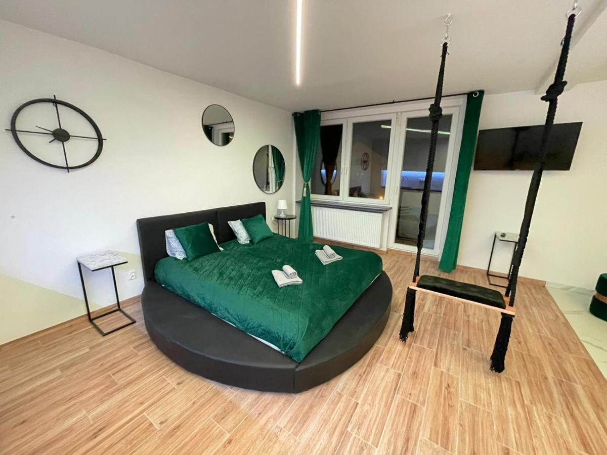 Yourapart Jacuzzi Przy Zamku Krolewskim Varşovia Exterior foto
