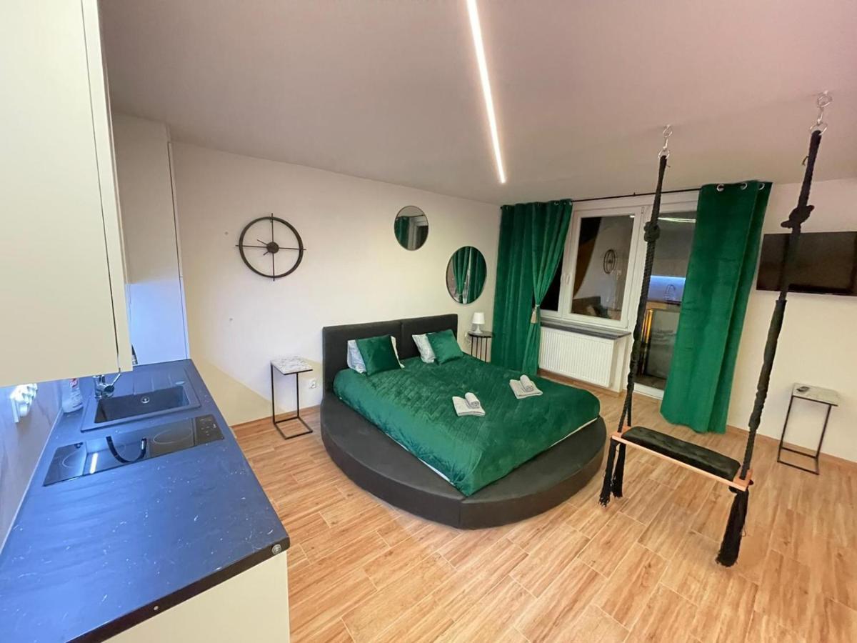 Yourapart Jacuzzi Przy Zamku Krolewskim Varşovia Exterior foto